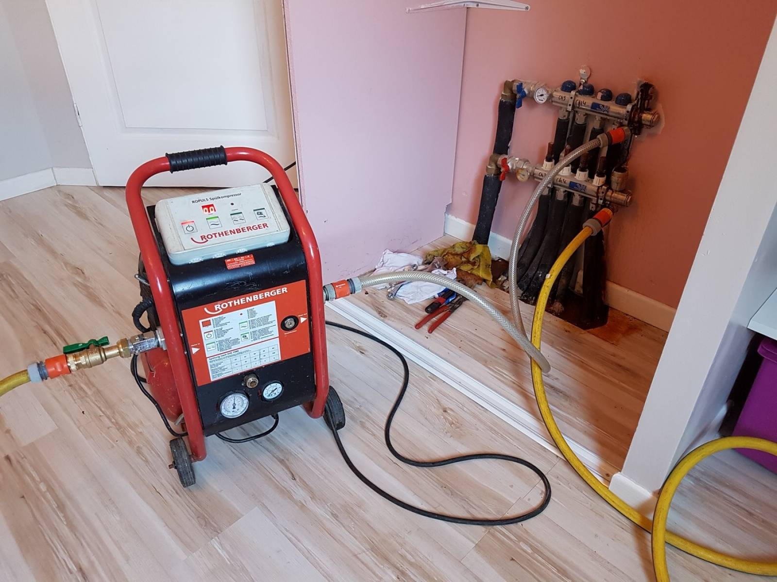 Üsküdar Burhaniye Vaillant Hermetik Şofben Petek Temizliği